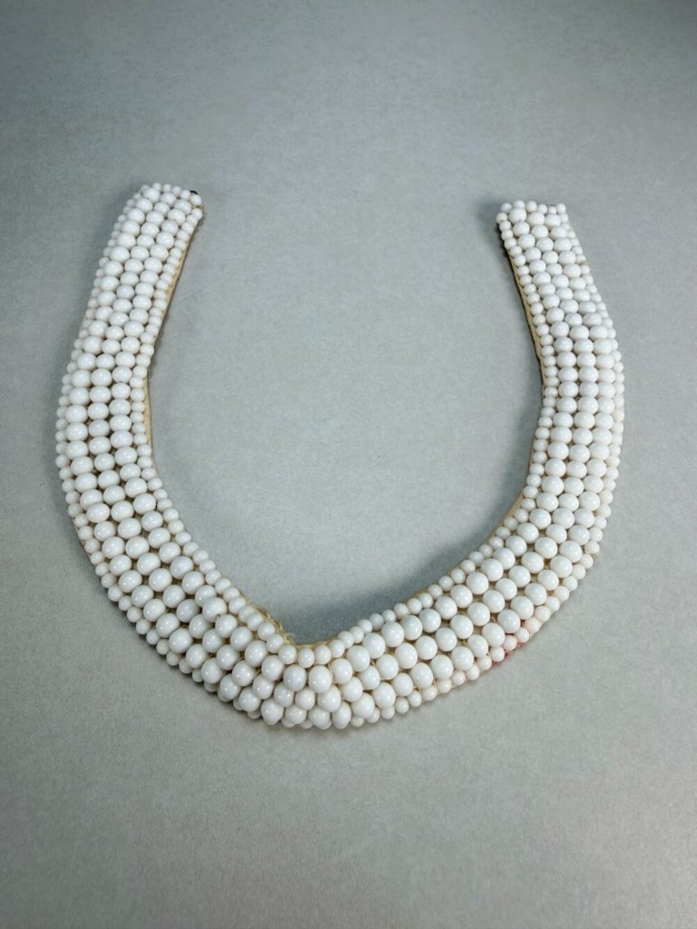 Made In Japan Milk Glass Bib Necklace White Beaded Mid Century Vintage - Picture 10 of 10